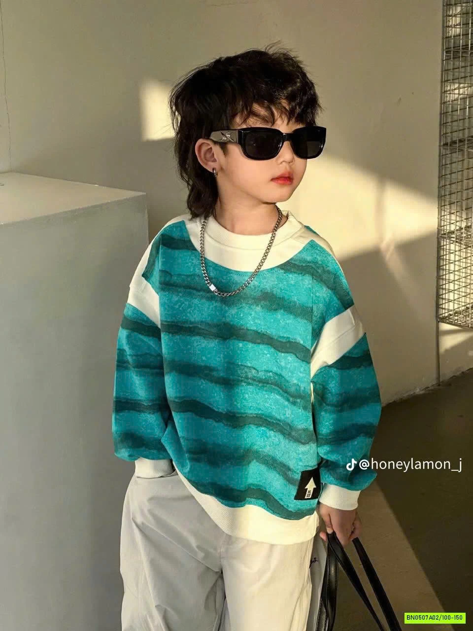 ÁO NỈ KẺ XANH PHỐI MÀU