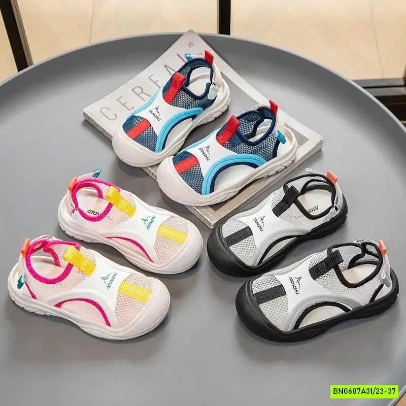 GIÀY LƯỚI QUAI DÁN PHỐI MÀU