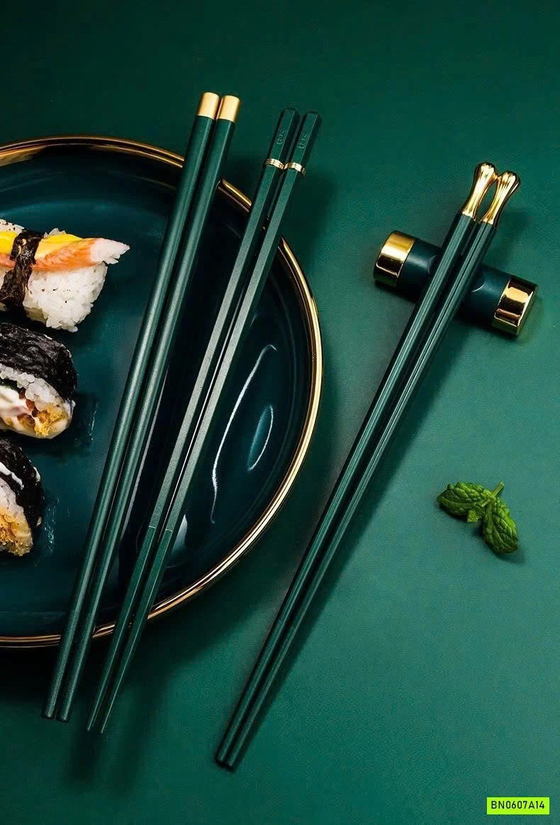 SÉT 10Đ ĐŨA HỢP KIM KHÁNG KHUẨN CAO CẤP