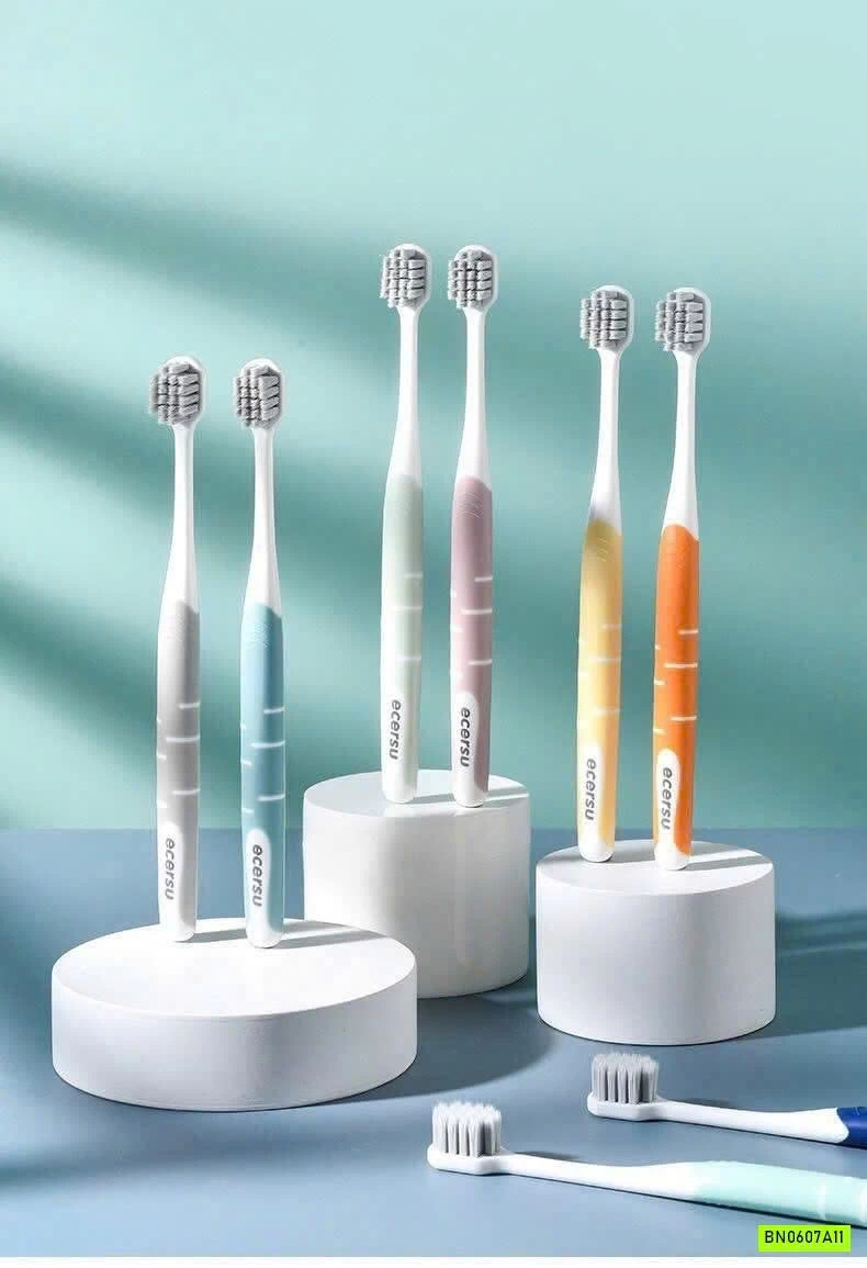 SÉT 8 BÀN CHẢI ĐÁNH RĂNG ECERSU