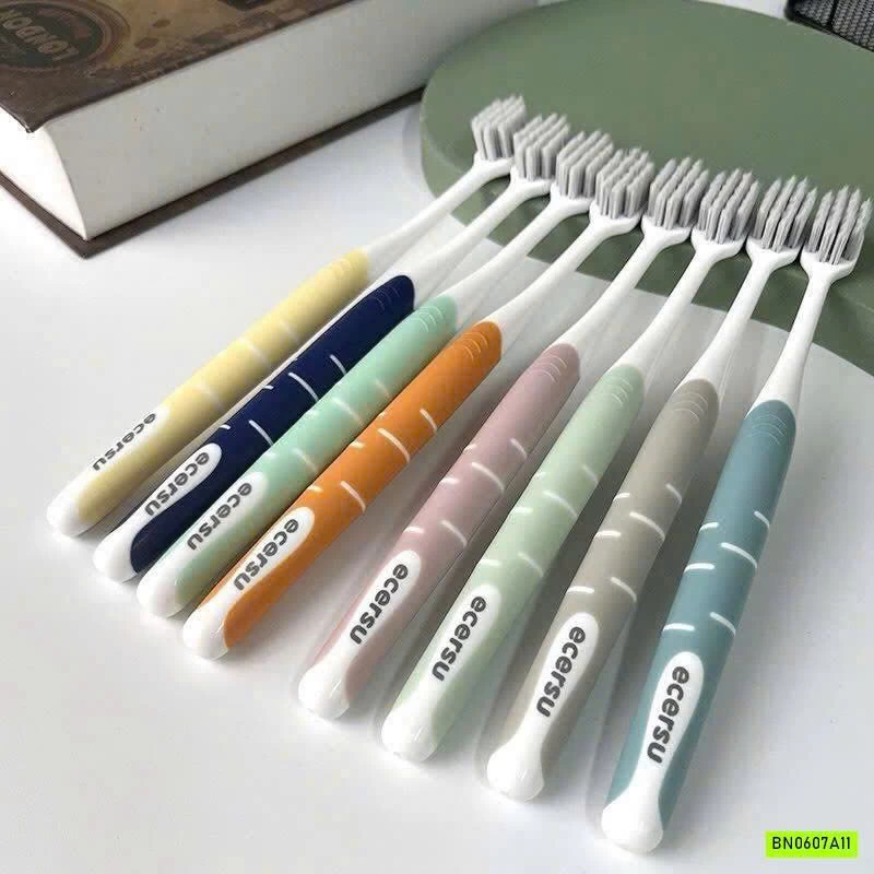 SÉT 8 BÀN CHẢI ĐÁNH RĂNG ECERSU