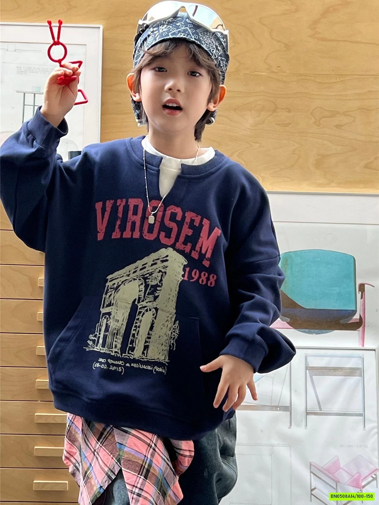 ÁO NỈ GIẢ 2 LỚP CỔ V