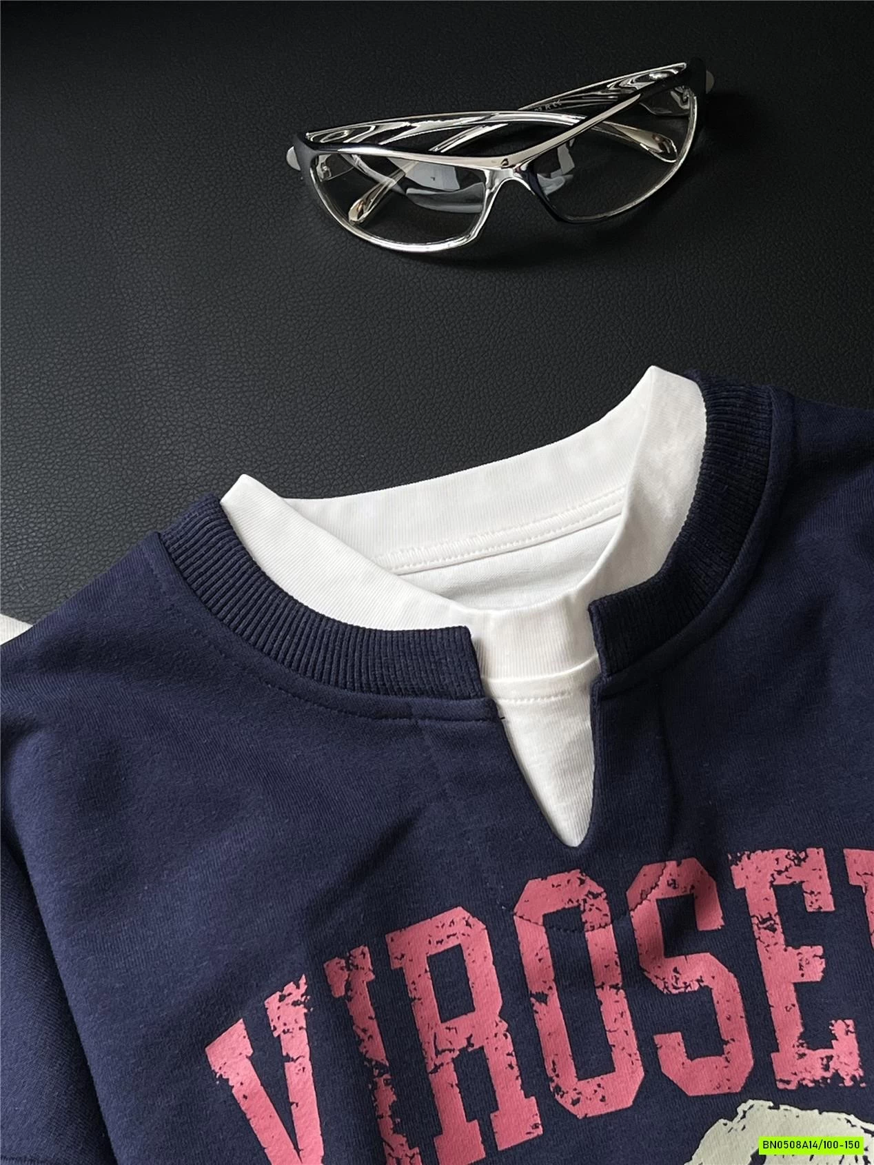 ÁO NỈ GIẢ 2 LỚP CỔ V