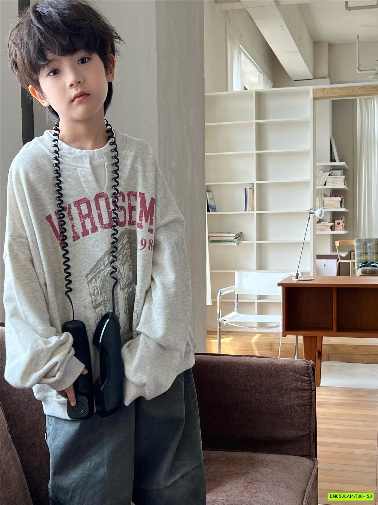 ÁO NỈ GIẢ 2 LỚP CỔ V