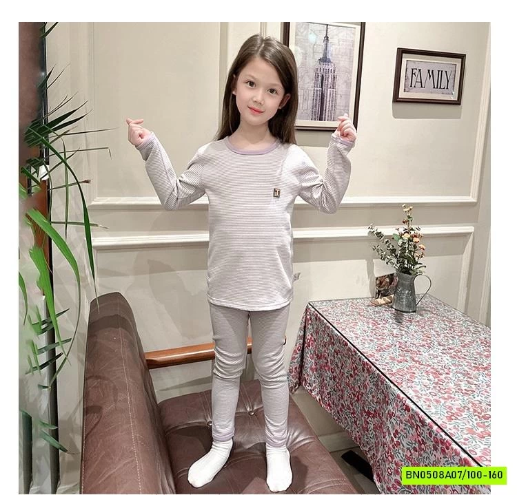 BỘ NỈ GIỮ NHIỆT KẺ NGANG