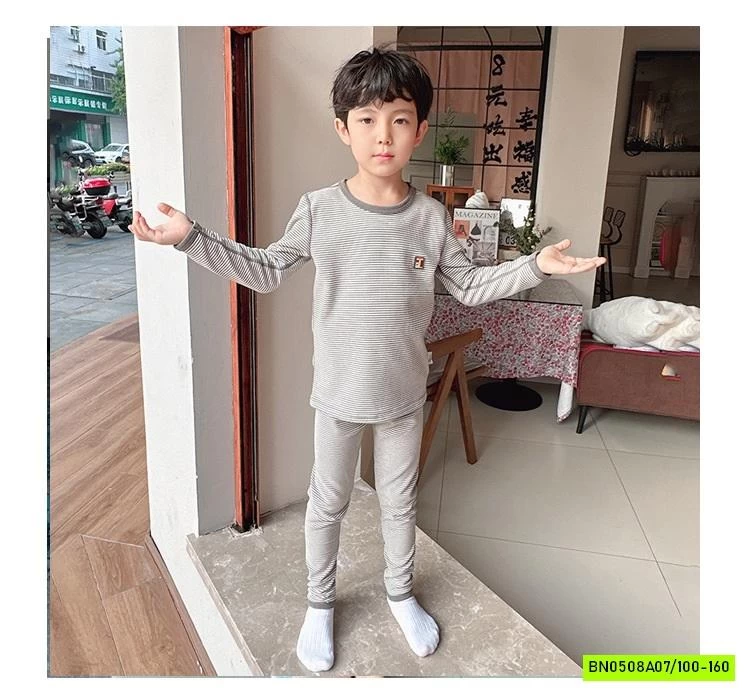 BỘ NỈ GIỮ NHIỆT KẺ NGANG