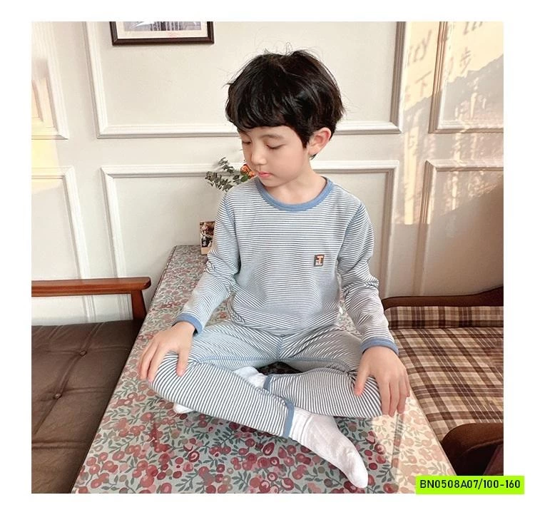 BỘ NỈ GIỮ NHIỆT KẺ NGANG