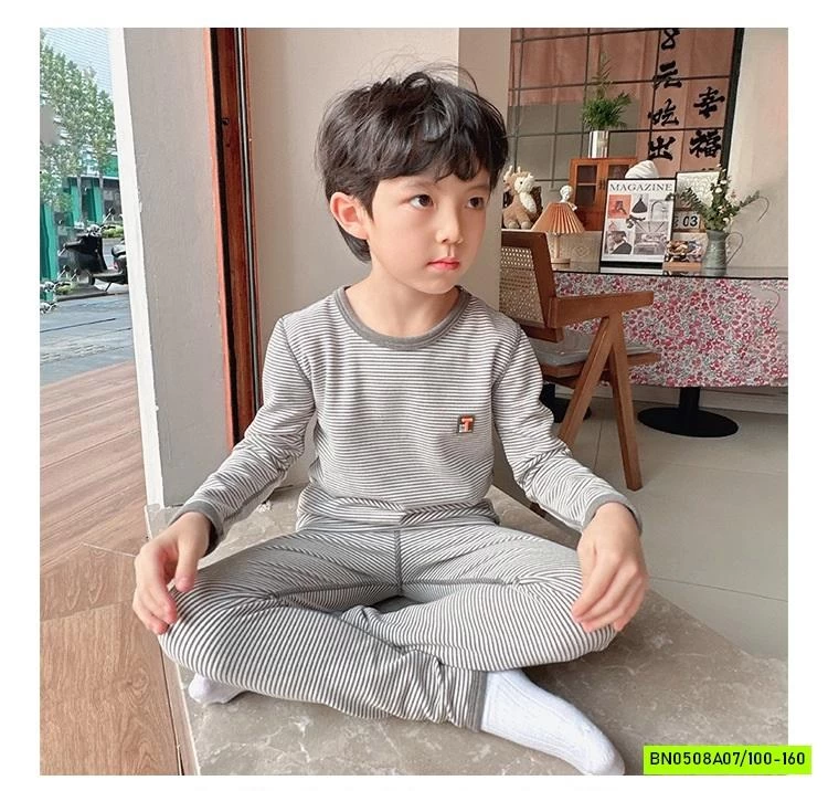 BỘ NỈ GIỮ NHIỆT KẺ NGANG