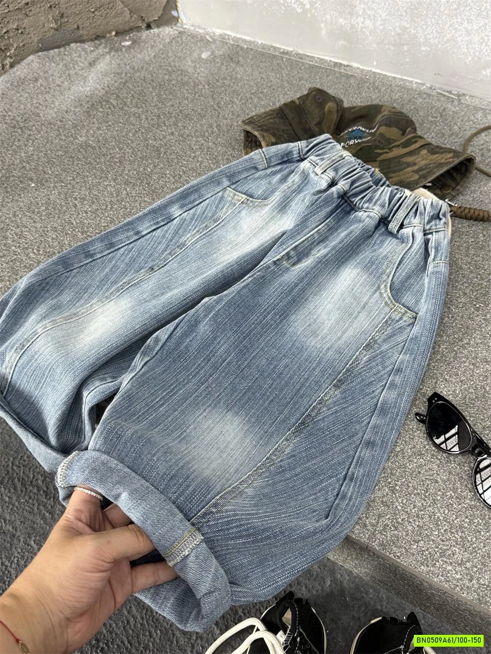 JEANS BAGGY BẠC MÀU