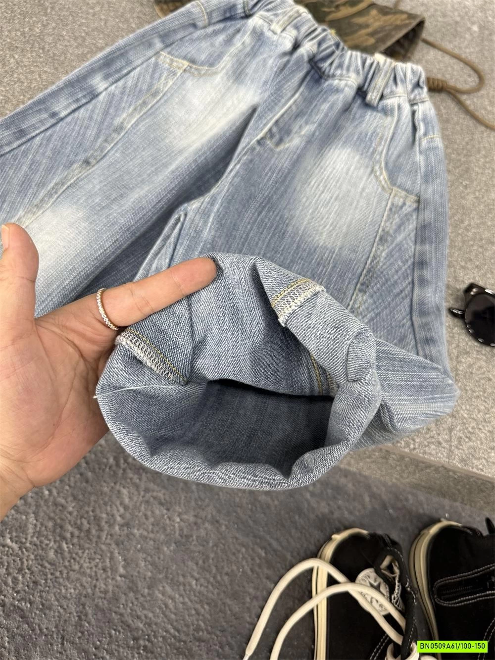 JEANS BAGGY BẠC MÀU