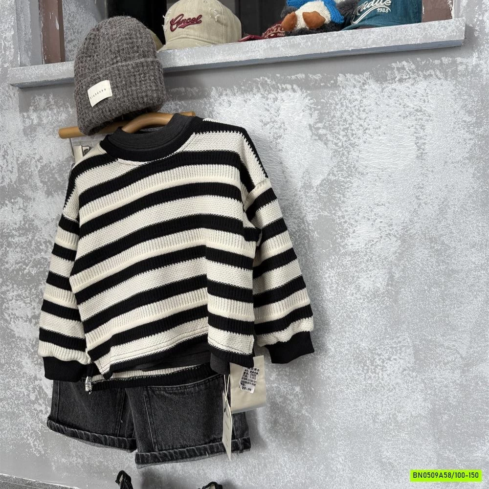 ÁO LEN DỆT KẺ NGANG