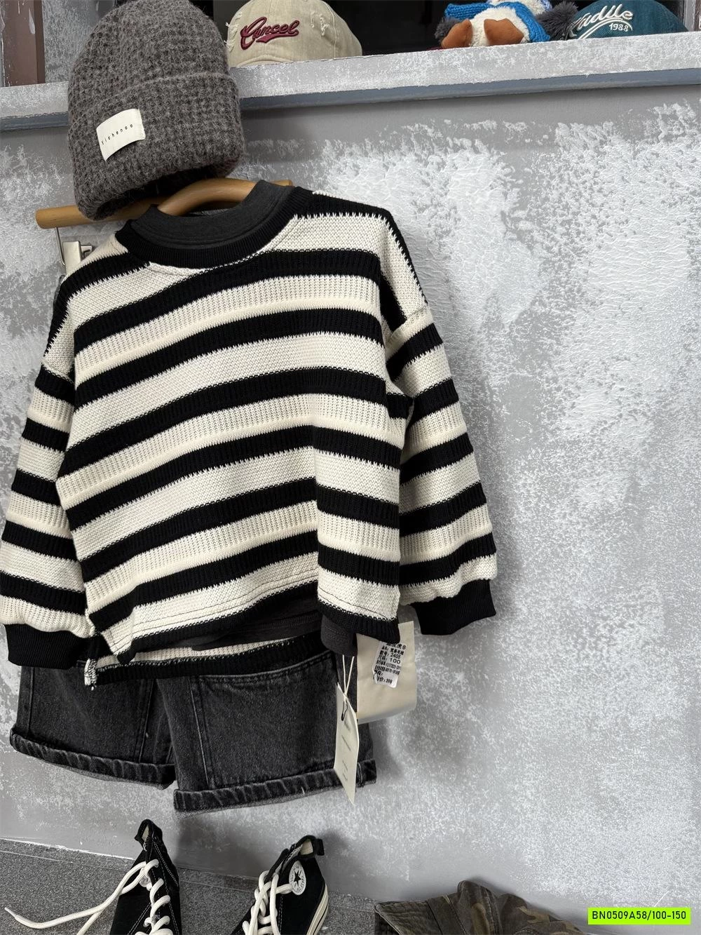 ÁO LEN DỆT KẺ NGANG