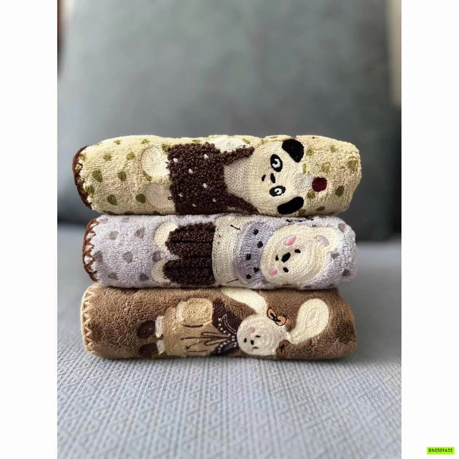 SÉT 5 KHĂN MẶT THÊU THÚ CƯNG