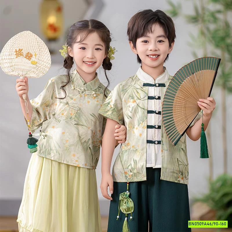 COUPLE CỔ TRANG XANH LÁ