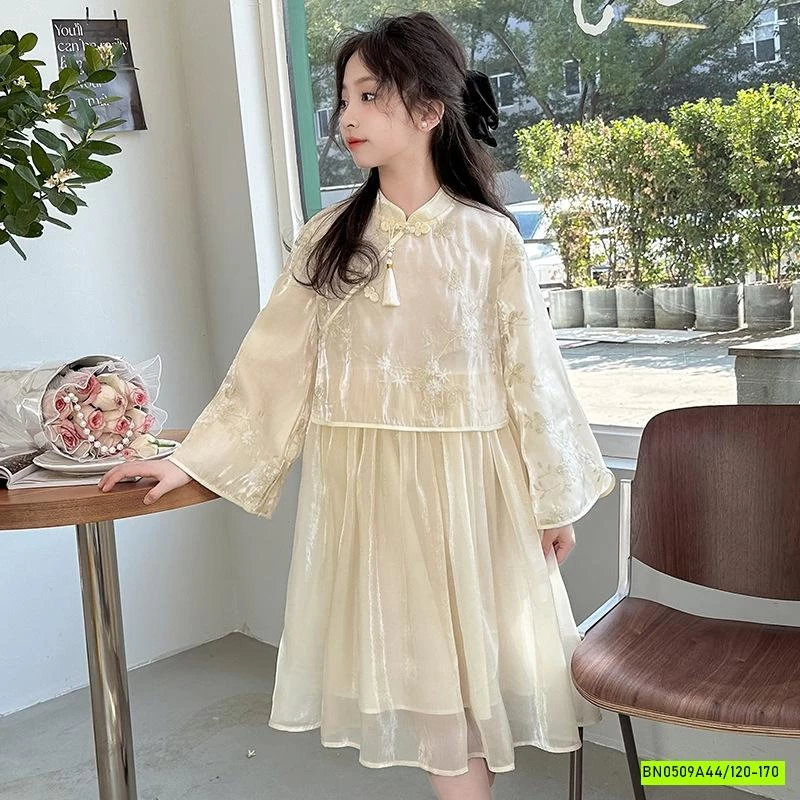 VÁY CỔ TRANG THÊU MÀU KEM SZ ĐẠI