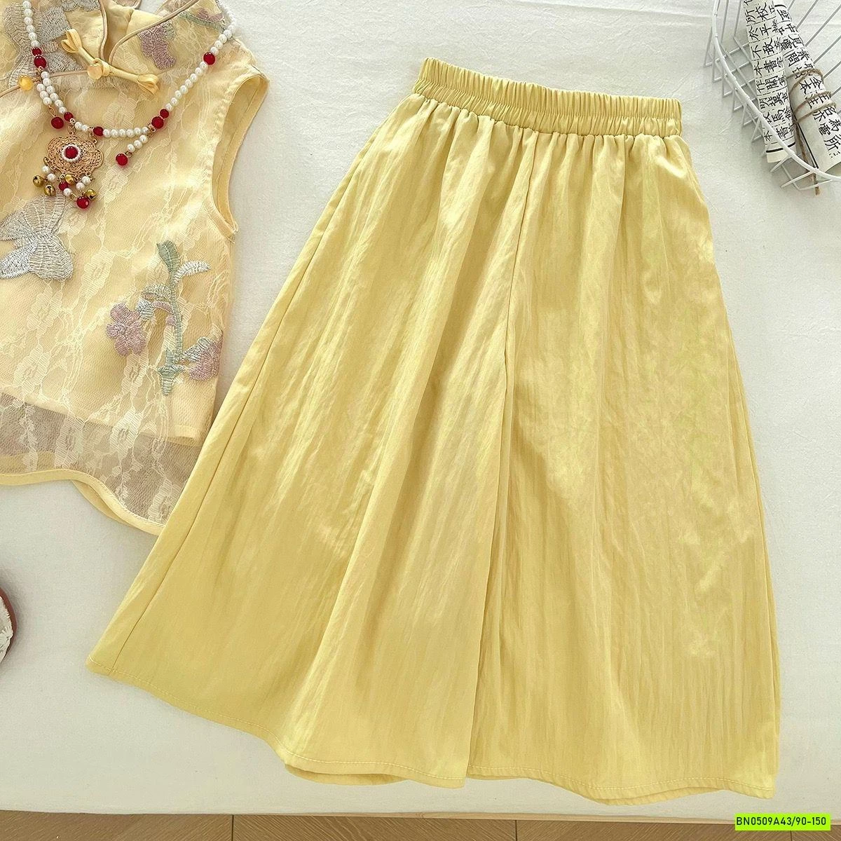 SÉT CỔ TRANG VÀNG THÊU BƯỚM