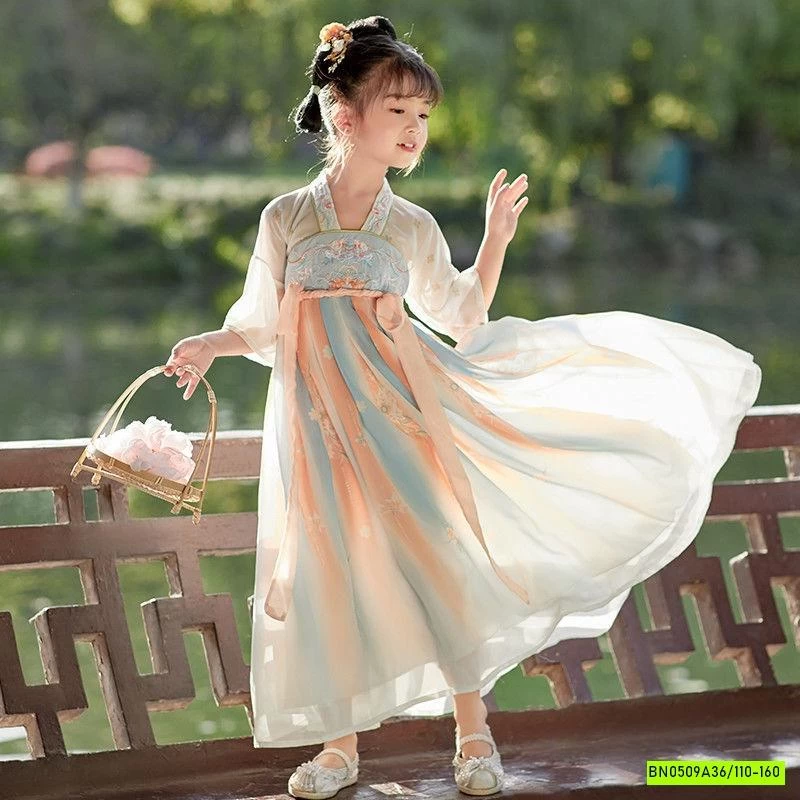 ĐẦM VOAN CỔ TRANG LOANG MÀU