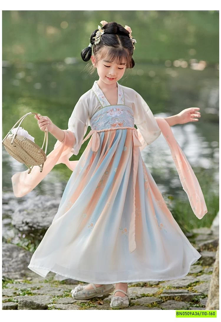 ĐẦM VOAN CỔ TRANG LOANG MÀU