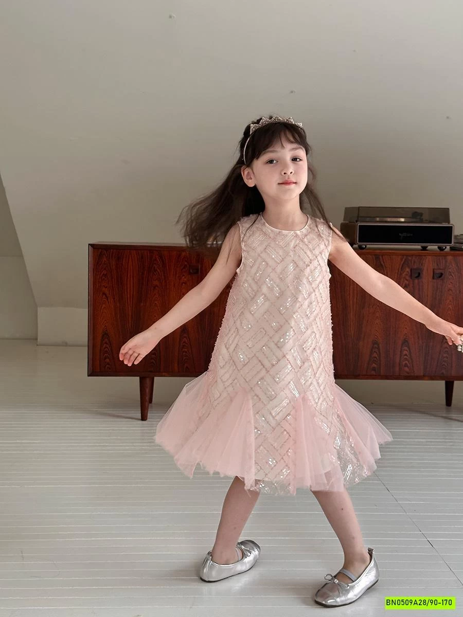 ĐẦM ĐUÔI CÁ PHỐI VOAN HỒNG 25E002 AMBB