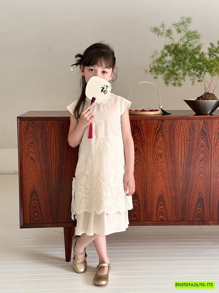 VÁY SƯỜN XÁM THÊU 25E019 AMBB