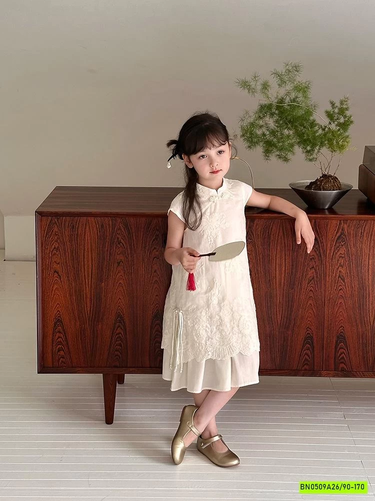 VÁY SƯỜN XÁM THÊU 25E019 AMBB