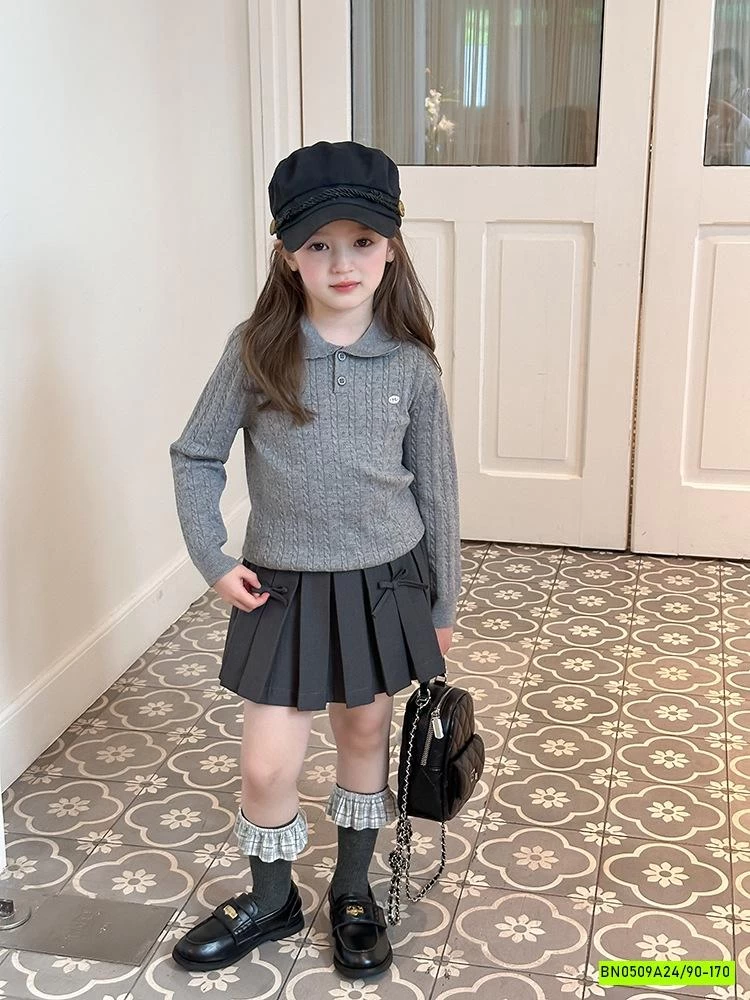 MONTOGHI LEN 25F075 CỔ SEN AMBB