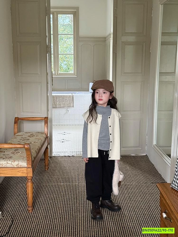 QUẦN NỈ BO GẤU 25F014 THÊU CHỮ AMBB