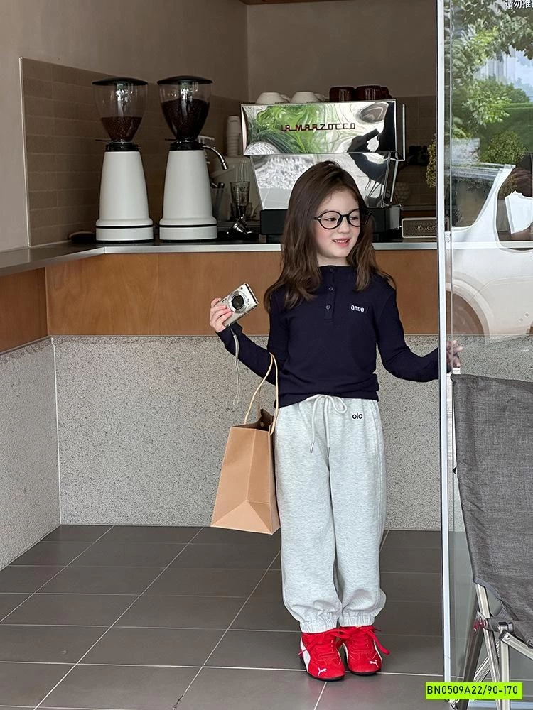 QUẦN NỈ BO GẤU 25F014 THÊU CHỮ AMBB