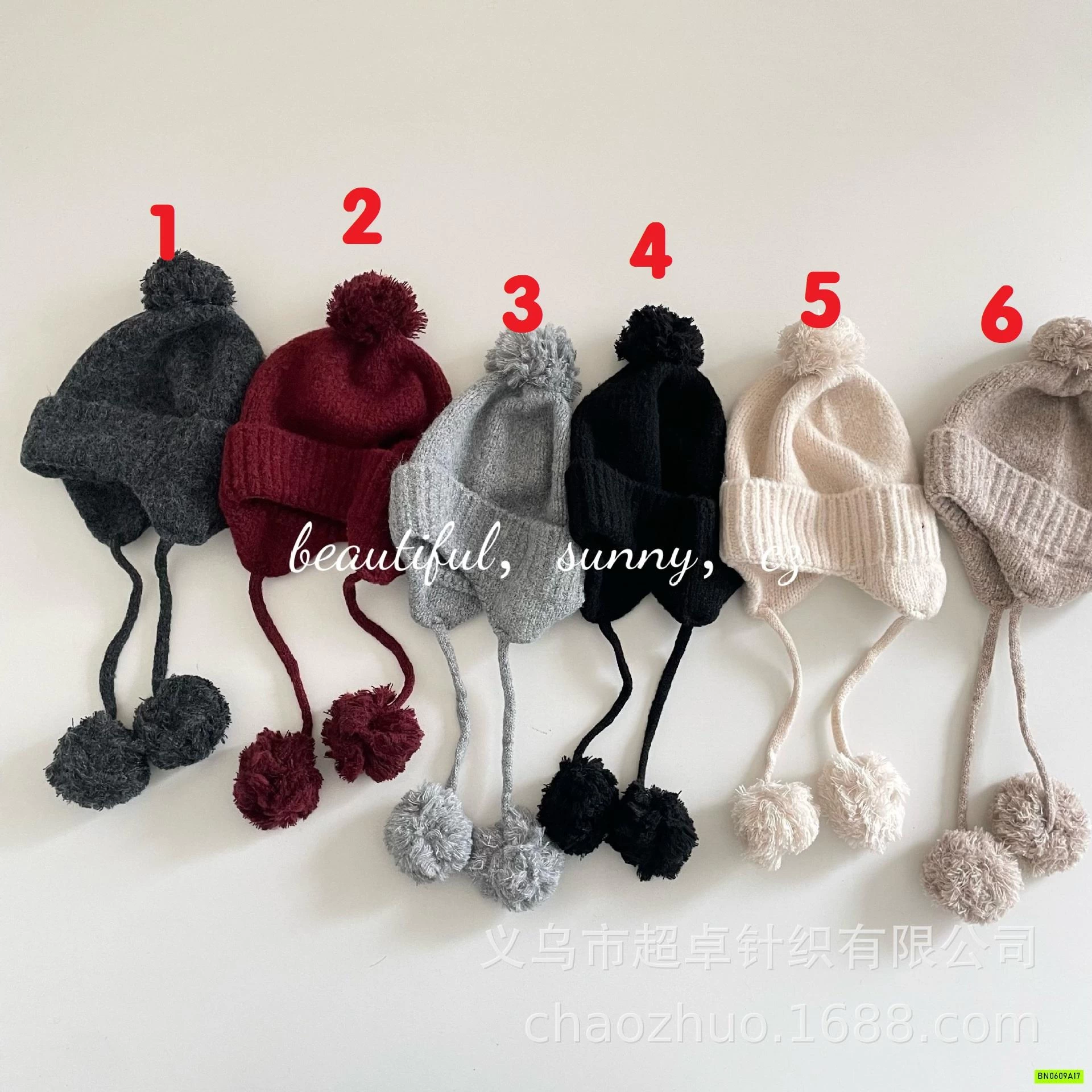 MŨ LEN TRƠN DÂY GẮN BÔNG