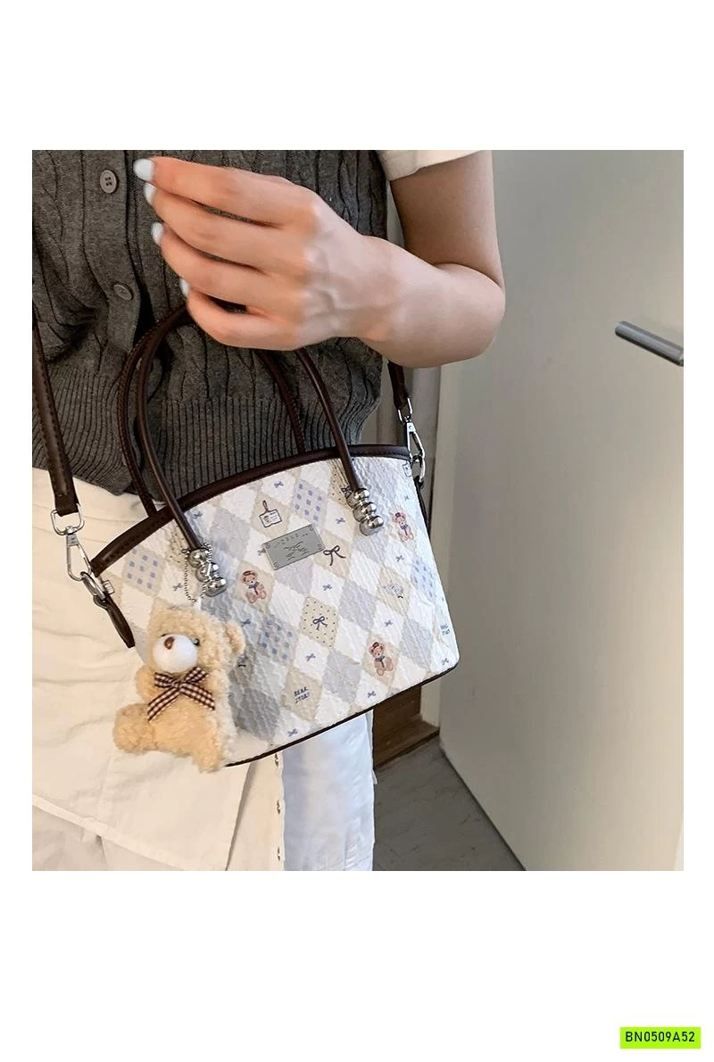 TÚI XÁCH CARO GẤU BEAR KÈM MÓC GẤU