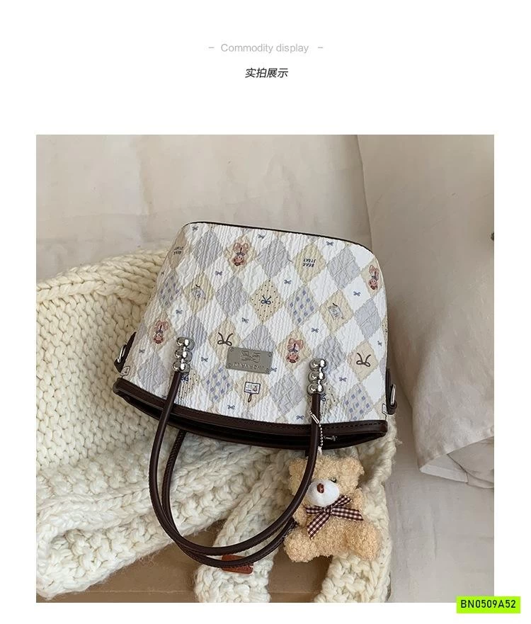 TÚI XÁCH CARO GẤU BEAR KÈM MÓC GẤU