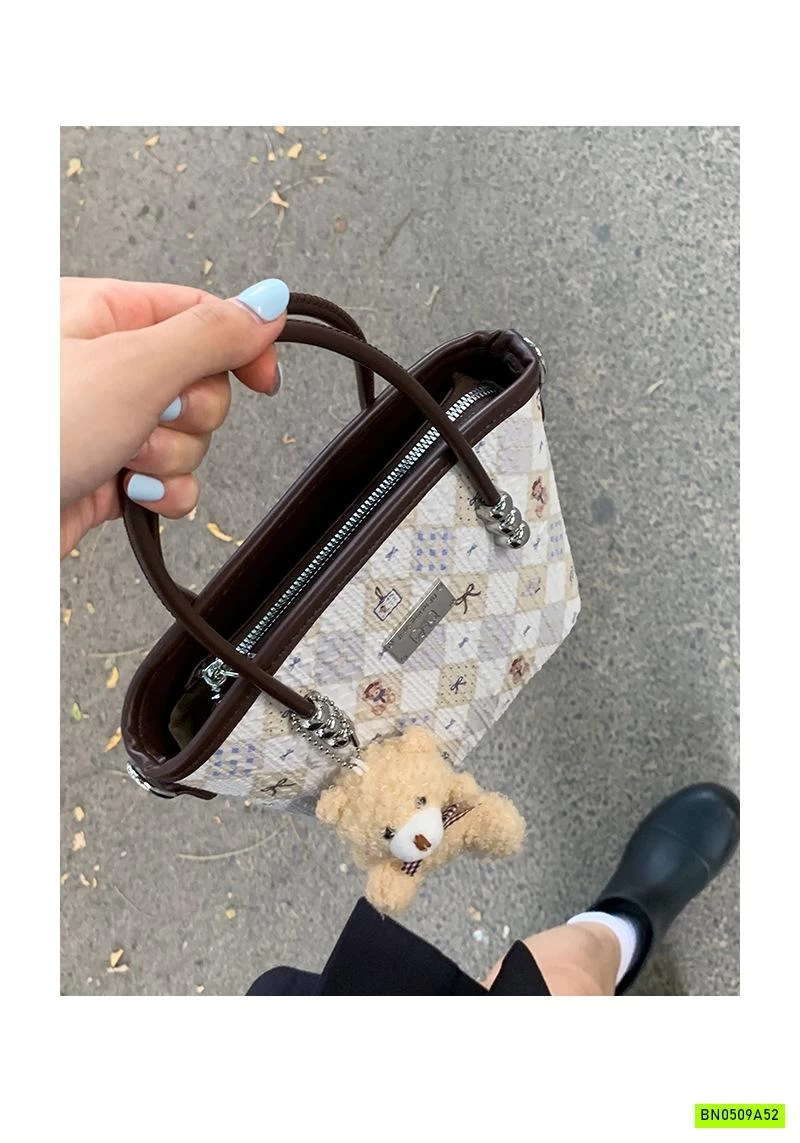 TÚI XÁCH CARO GẤU BEAR KÈM MÓC GẤU