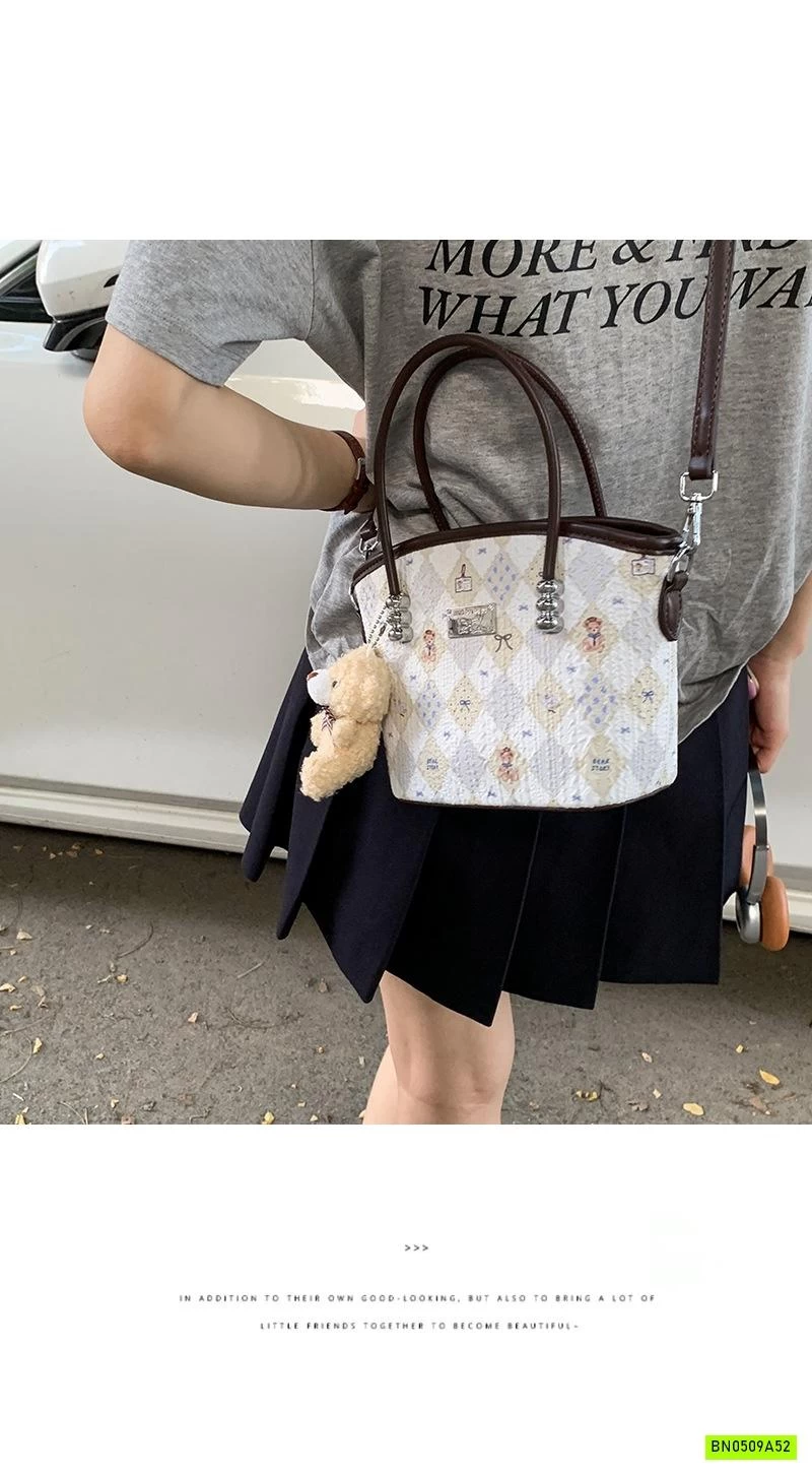 TÚI XÁCH CARO GẤU BEAR KÈM MÓC GẤU