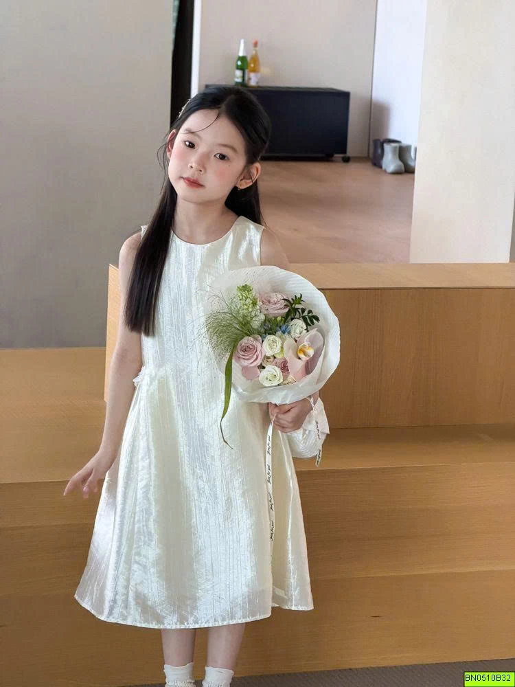 ĐẦM SÁT NÁCH AMBB 26C352