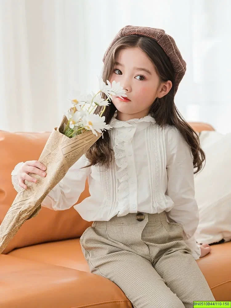 ÁO SƠ MI BÉ GÁI NHÚN NGỰC