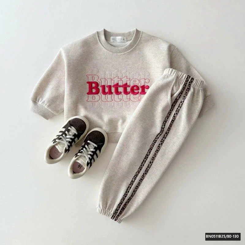 ÁO NỈ CHỮ BUTTER