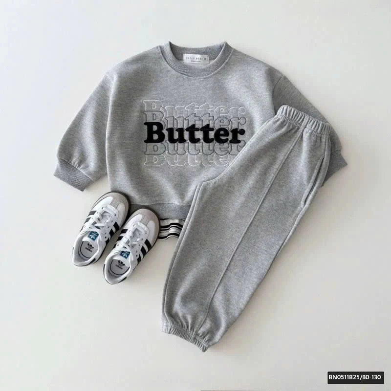 ÁO NỈ CHỮ BUTTER