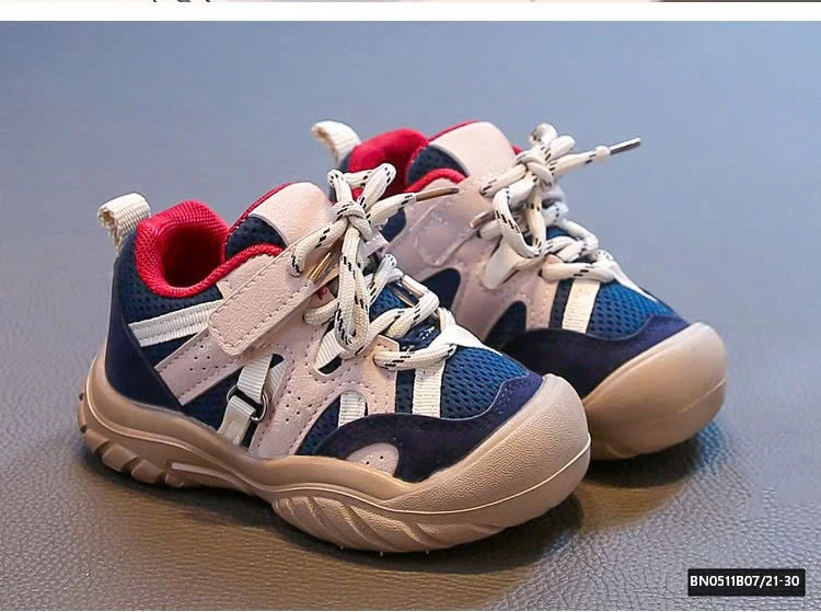 GIÀY THỂ THAO PHỐI MÀU CÁ TÍNH