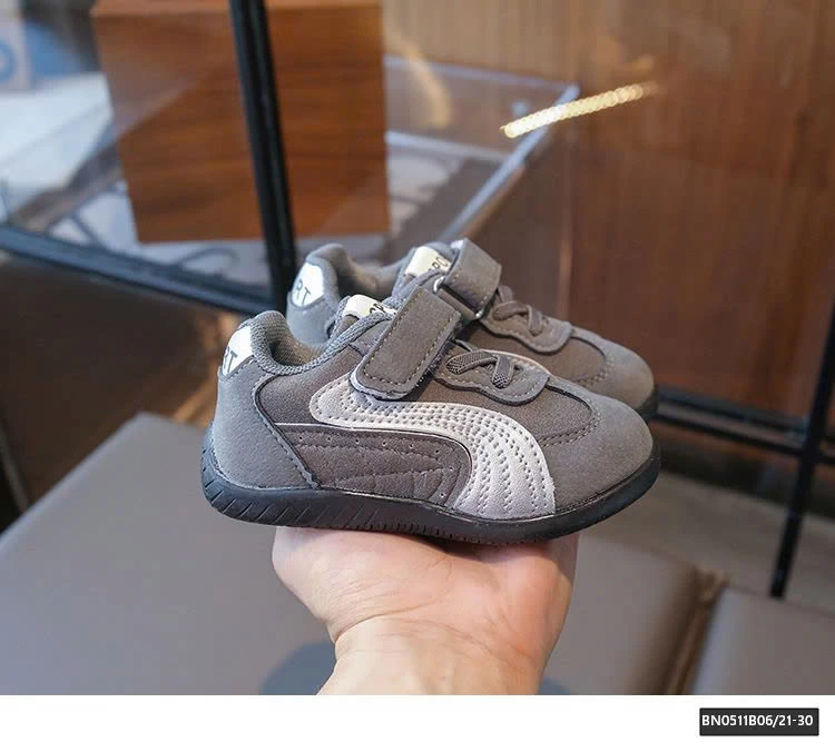 GIÀY THỂ THAO DA LỘN