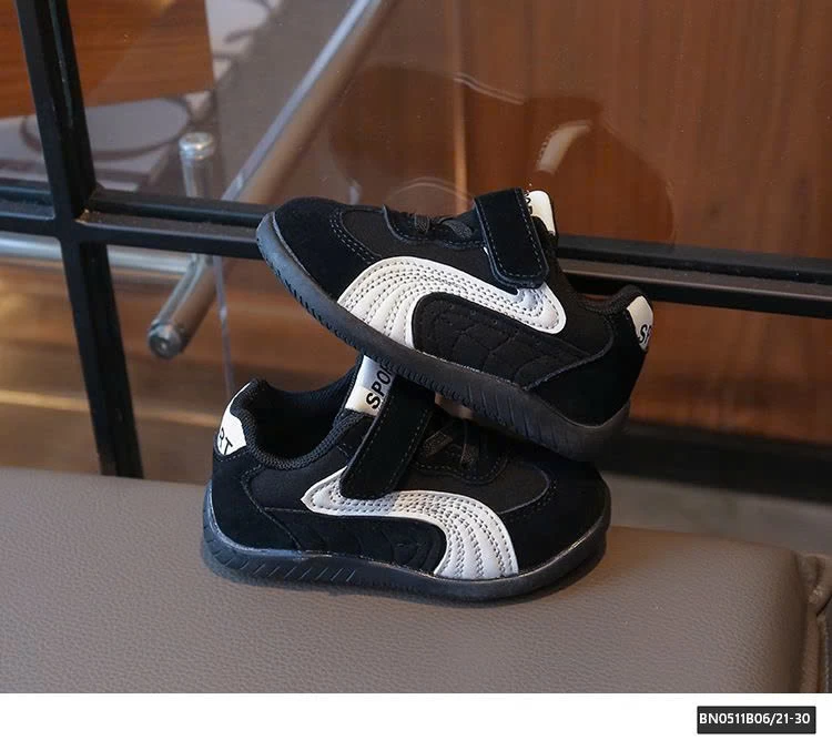 GIÀY THỂ THAO DA LỘN