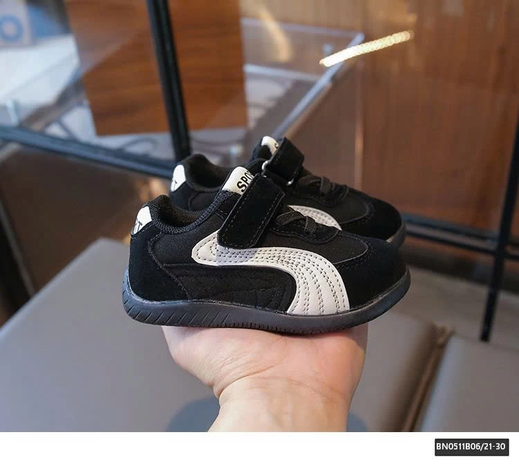 GIÀY THỂ THAO DA LỘN