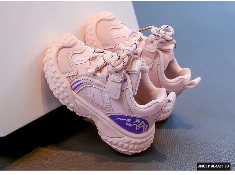 GIÀY THỂ THAO ĐẾ ĐINH NHÍ