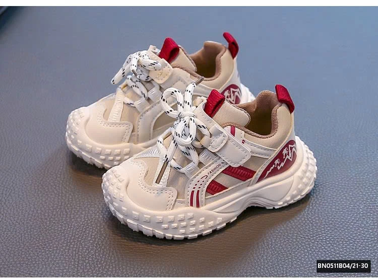 GIÀY THỂ THAO ĐẾ ĐINH NHÍ