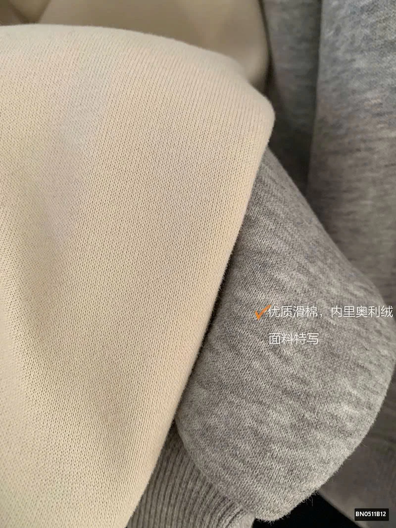 ÁO NỈ MICKEY LÓT LÔNG CỪU