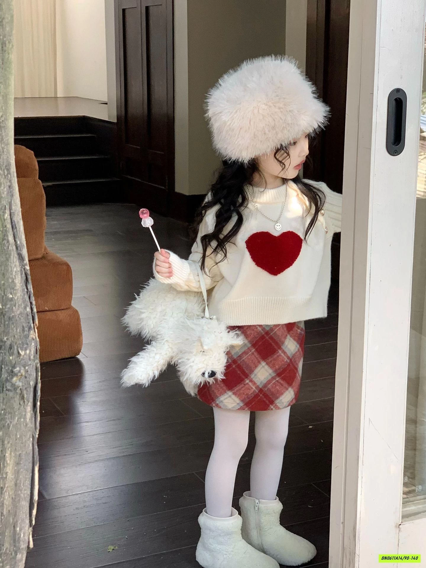 SÉT VÁY ÁO LEN ĐỎ TRÁI TIM