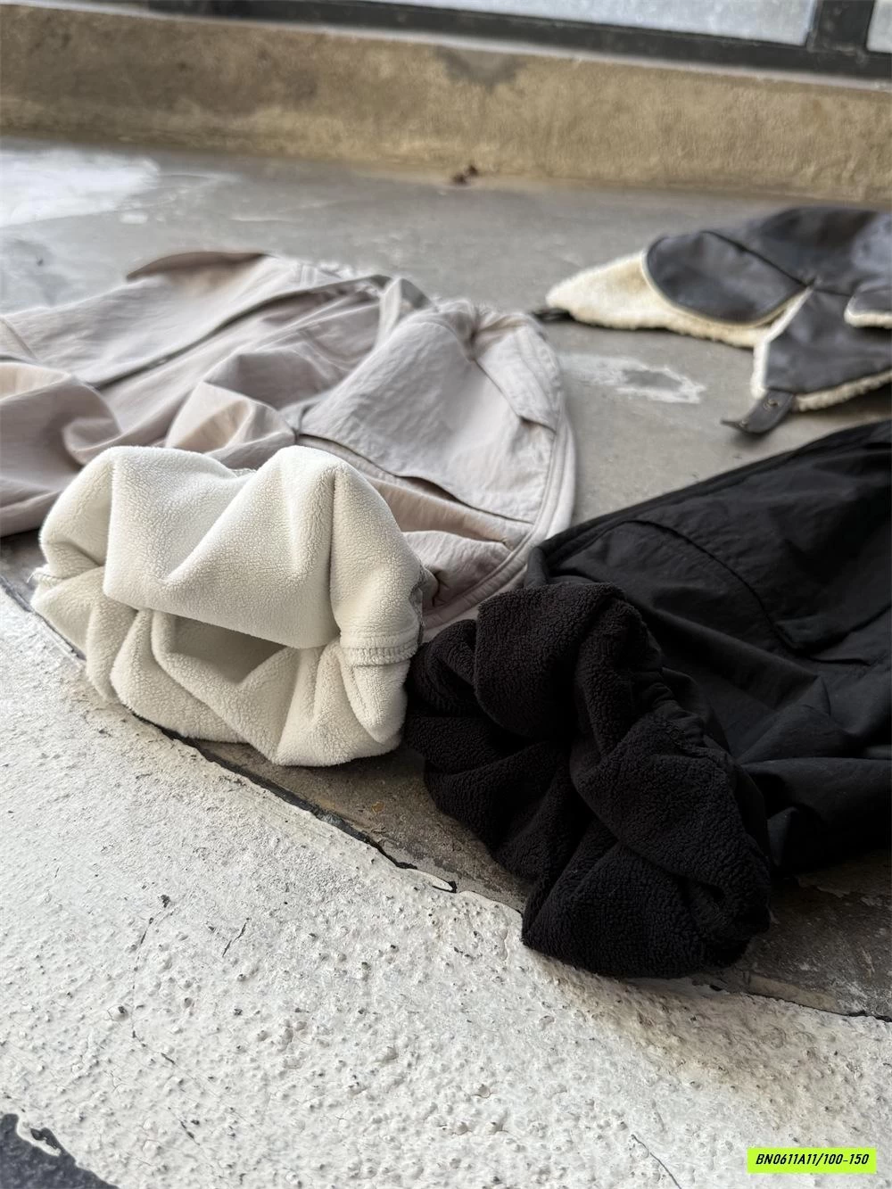 JOGGER GIÓ LÓT LÔNG CỪU