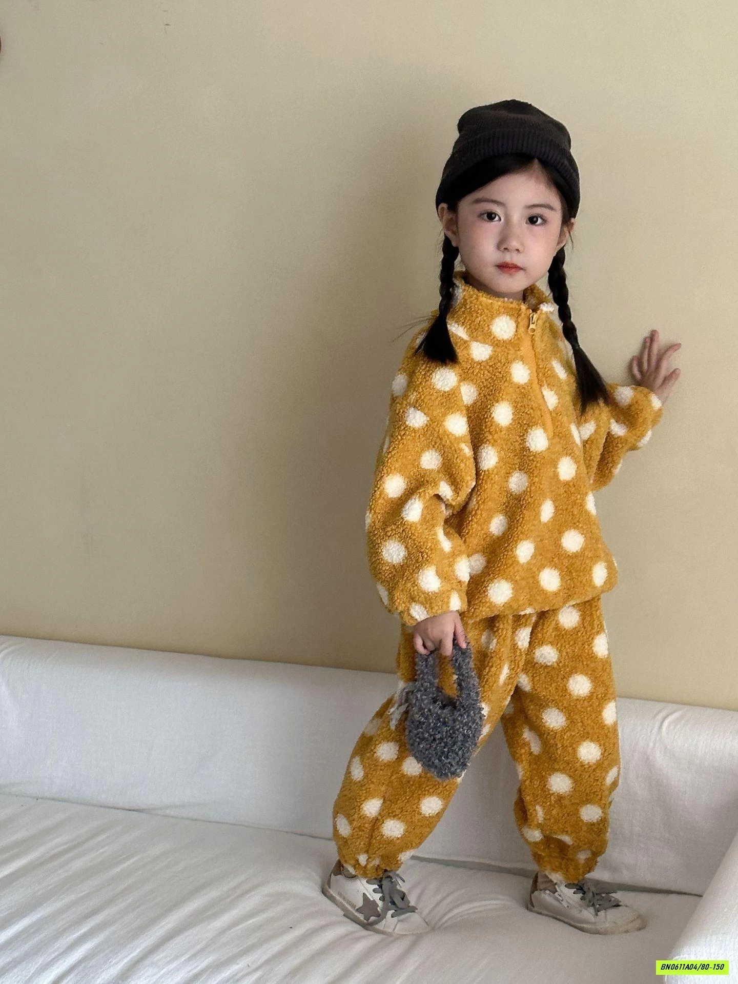 BỘ KHOÁC LÔNG CỪU CHẤM BI CHUCHU