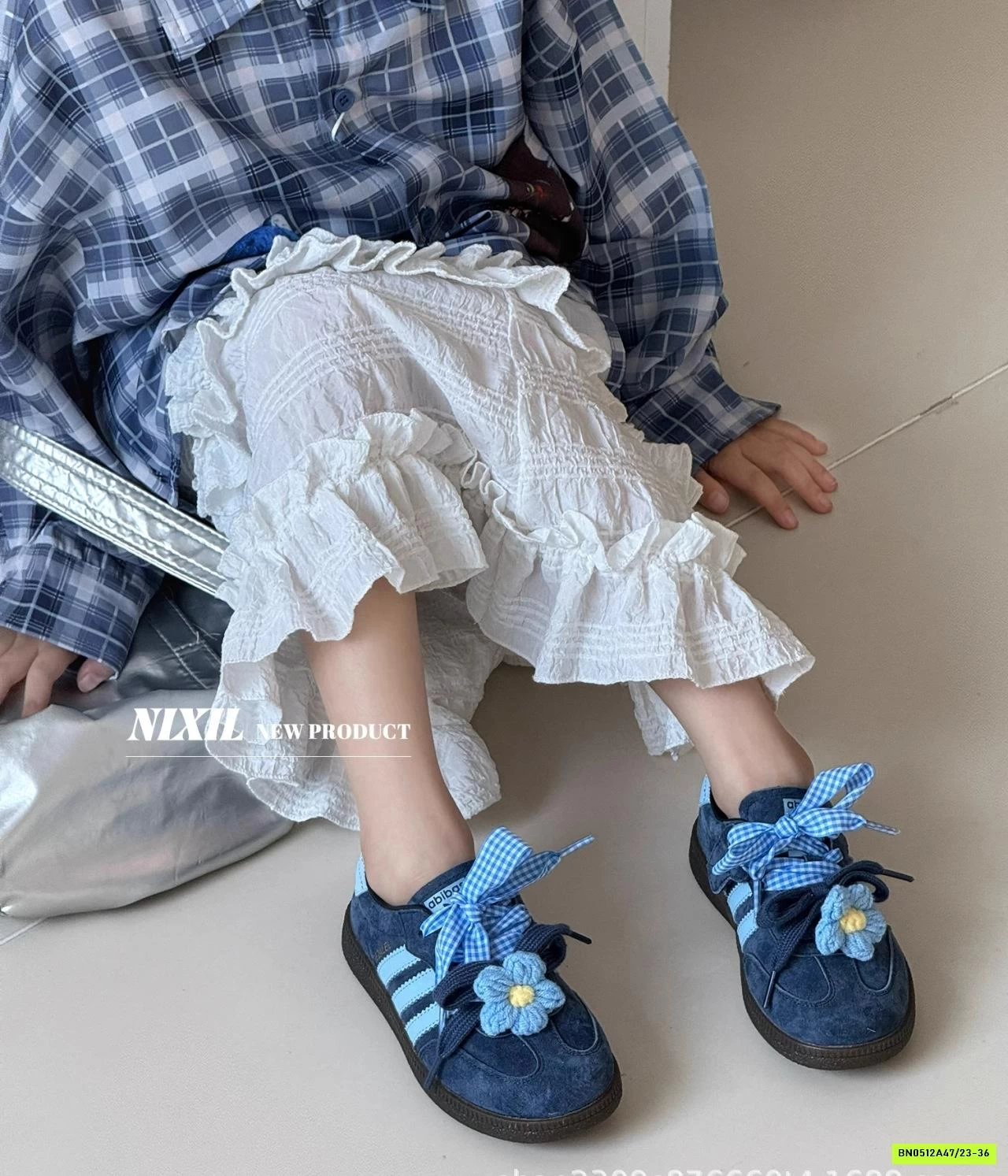 GIÀY THỂ THAO 3 SỌC PHỐI REN NƠ