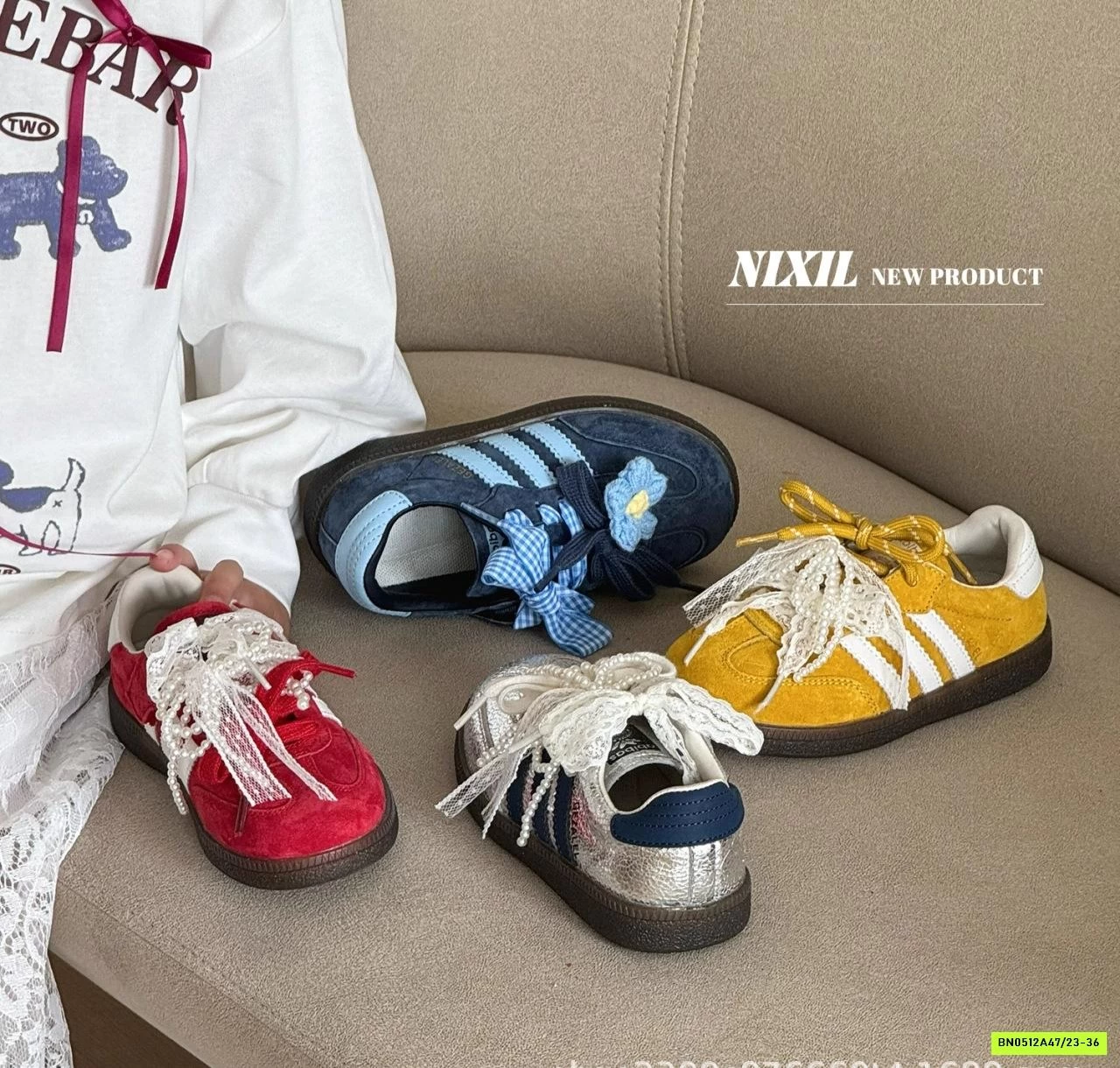 GIÀY THỂ THAO 3 SỌC PHỐI REN NƠ