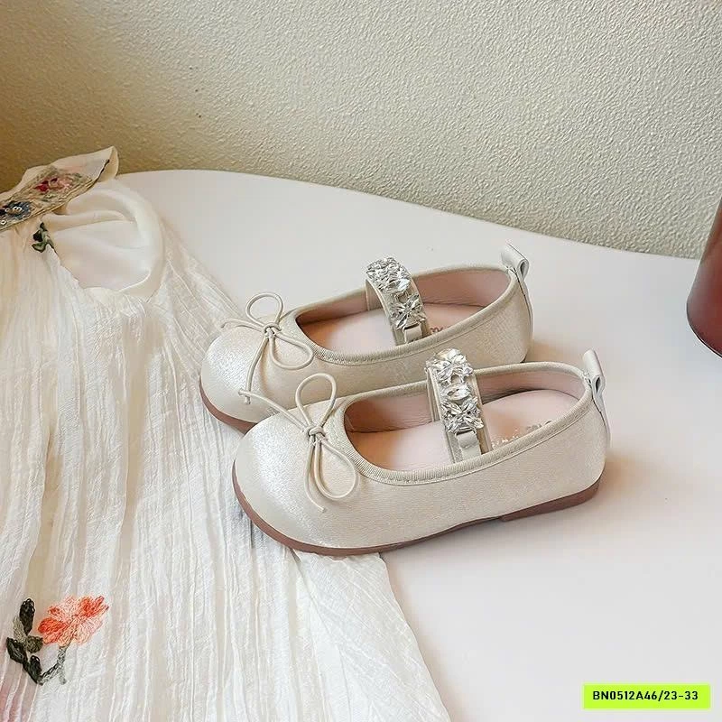 GIÀY BÚP BÊ QUAI GẮN ĐÁ